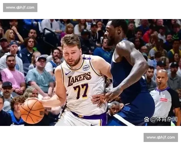 NBA最新赛况全解析：比分惊心动魄精彩对决一览